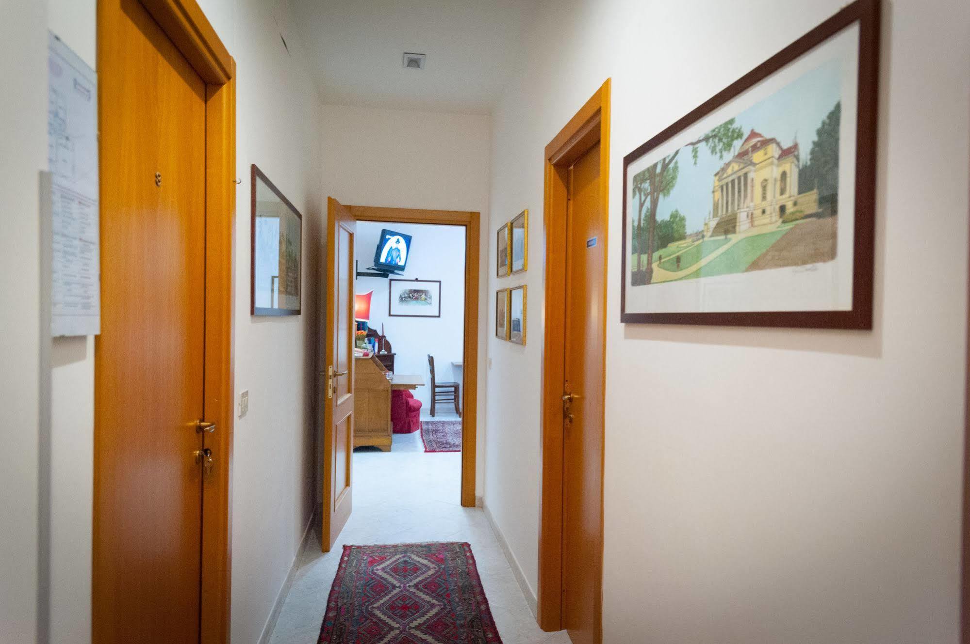 A Casa Di Serena A San Pietro Roma エクステリア 写真